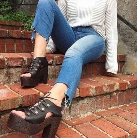 Free People Shoes - Free People Farrah Black Leather Sandal NWT 8